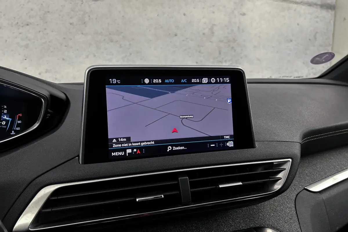 1.2 PureTech GT-Line | Camera | Panoramadak | Half lederen bekleding