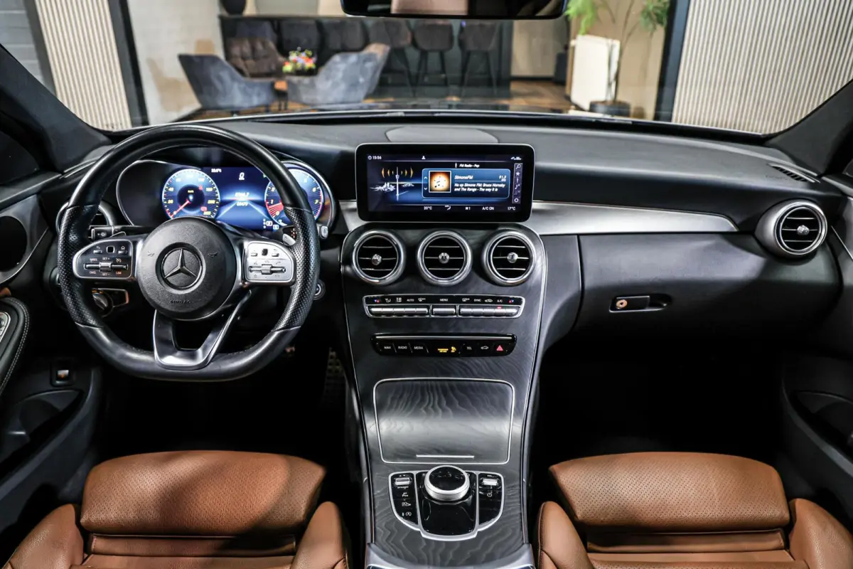 180 AMG|Leder|NAP|Virtual|360 camera