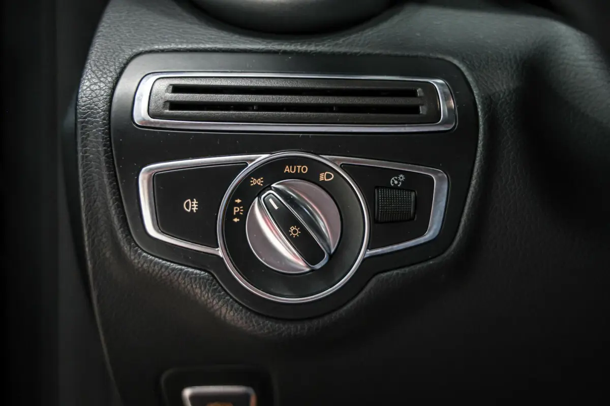 180 AMG|Leder|NAP|Virtual|360 camera