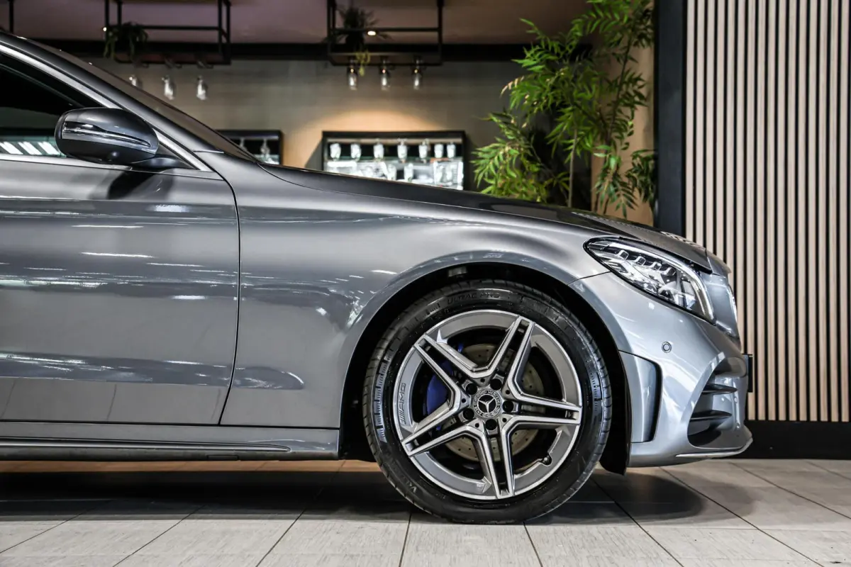180 AMG|Leder|NAP|Virtual|360 camera