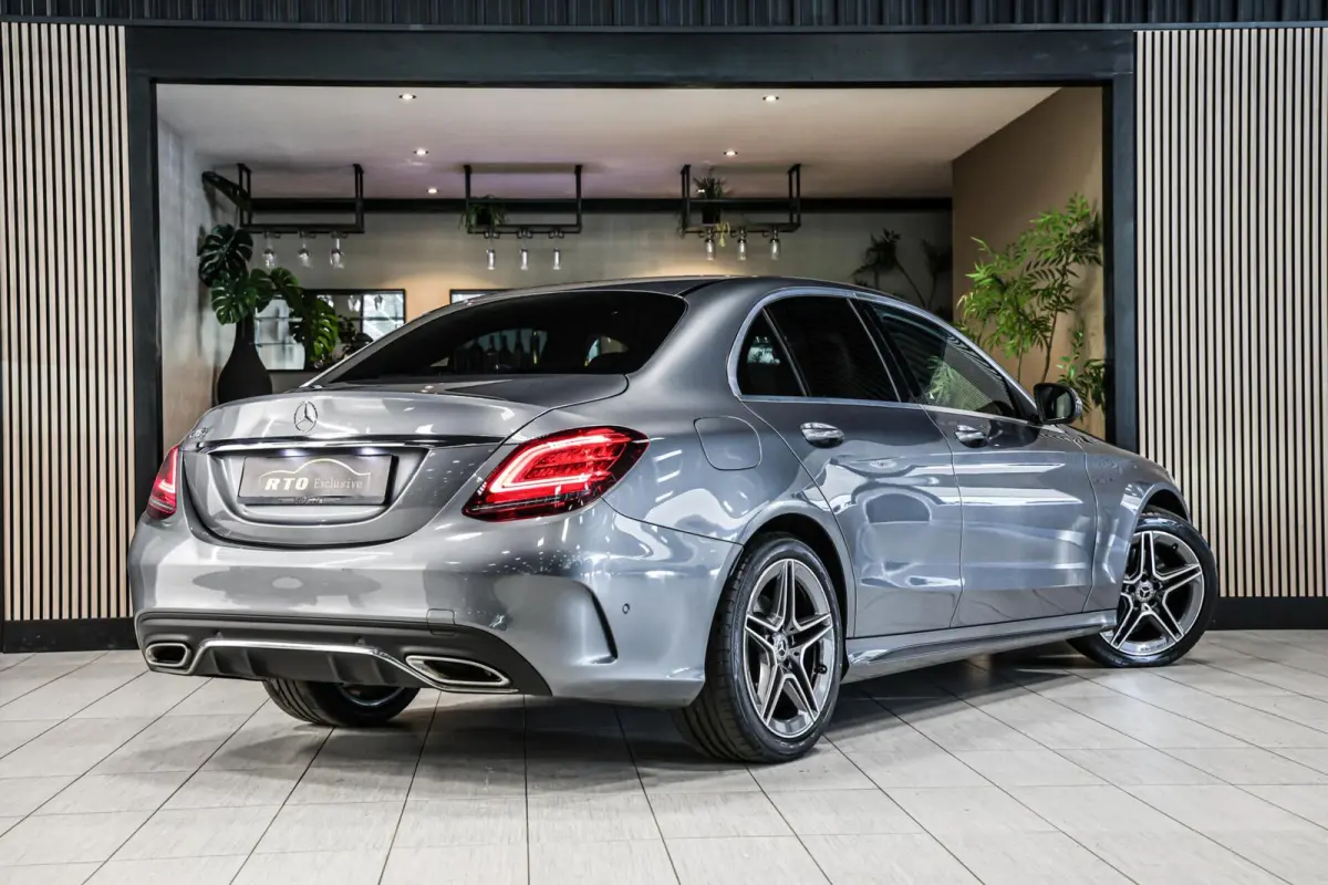 180 AMG|Leder|NAP|Virtual|360 camera