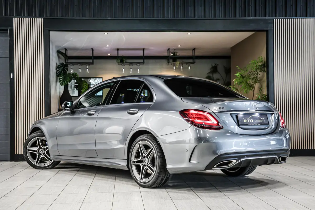 180 AMG|Leder|NAP|Virtual|360 camera