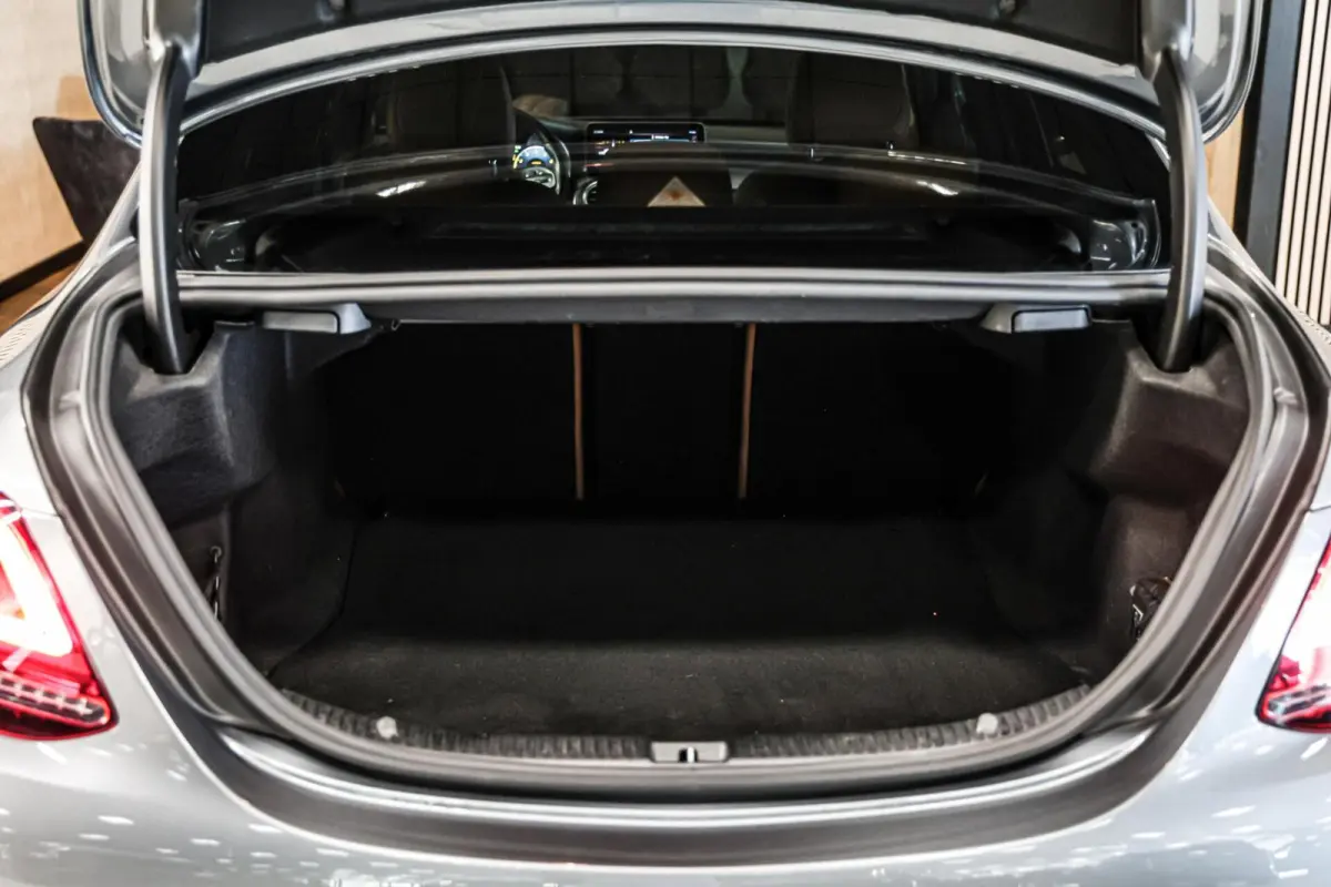 180 AMG|Leder|NAP|Virtual|360 camera
