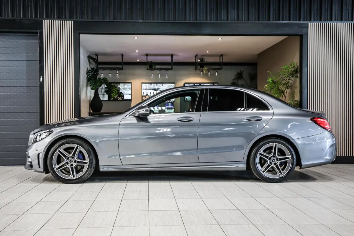 180 AMG|Leder|NAP|Virtual|360 camera