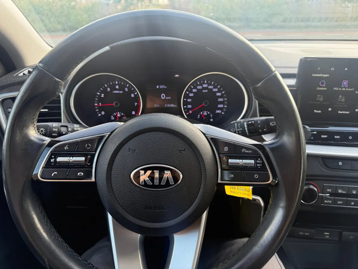 1.0 T-GDi DynamicLine Trekhaak Dealer onderhouden nette auto!