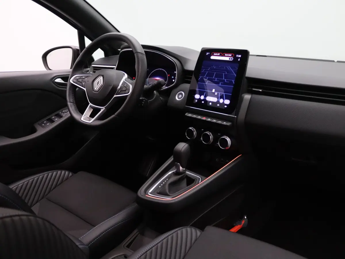 145pk E-Tech Full Hybrid esprit Alpine Apple Carplay/Android Auto | Climate