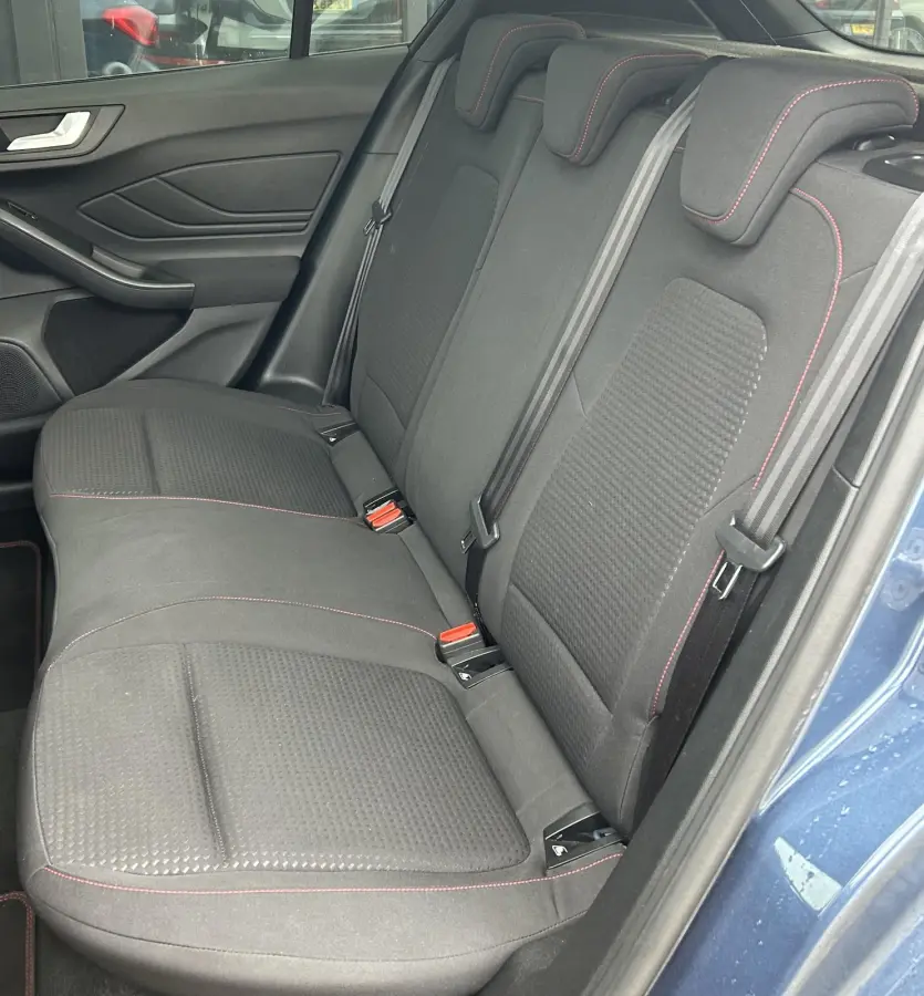 1.0 EcoBoost ST Line Business | NL AUTO | PANO | ACC | Dealer onderhouden | Achteruitrijcamera | Keyless Entry | Navigatie | DAB+ | B&O Audio | LED | Stoelverwarming | Stuurverwarming | Voor