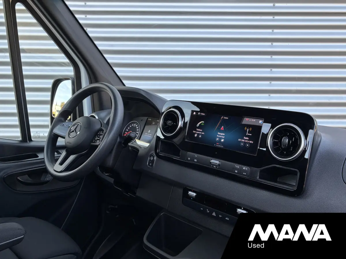 317 1.9 CDI L2 RWD MBUX Automaat Trekhaak Airco Navi Stoelverwarming