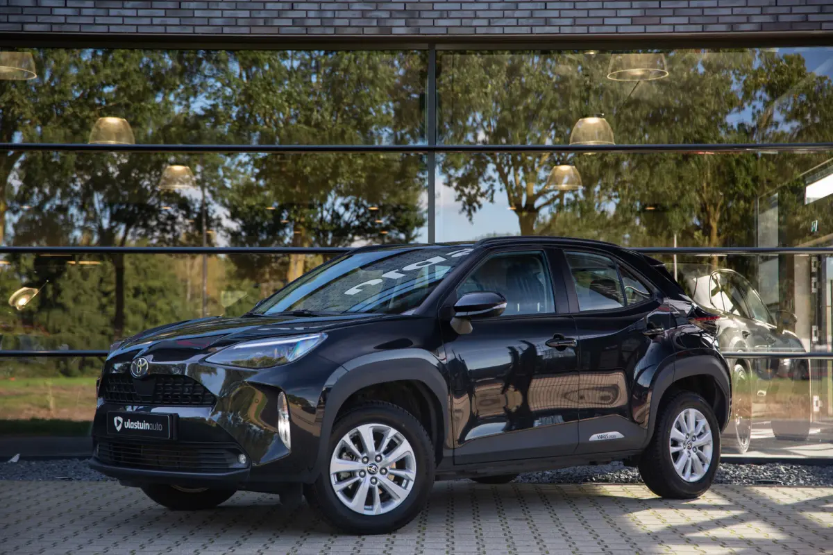1.5 Hybrid Active , Carplay, Adap. cruise, Achteruitrijcamera, Stoel/stuurverwarming,