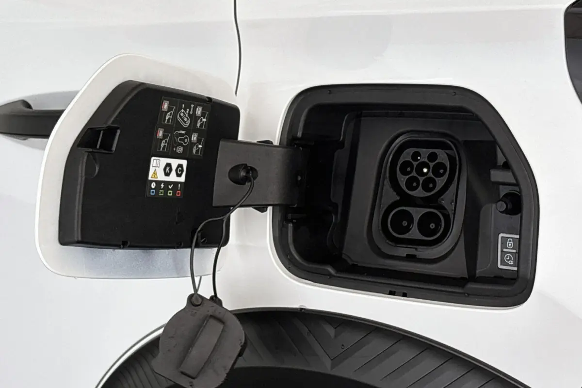 You 113pk 44 kWh