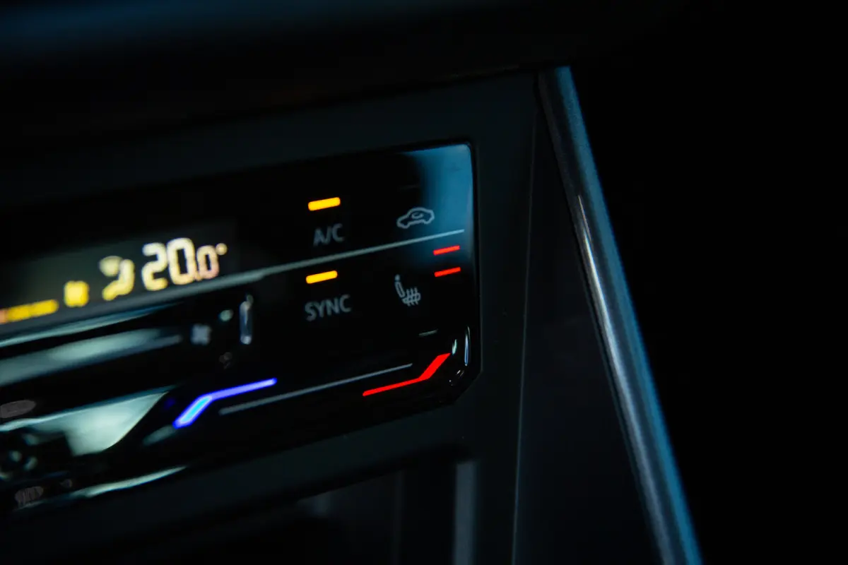 1.0 TSI Style , Achteruitrijcamera, Adap. cruise, Stoelverwarming, Carplay,