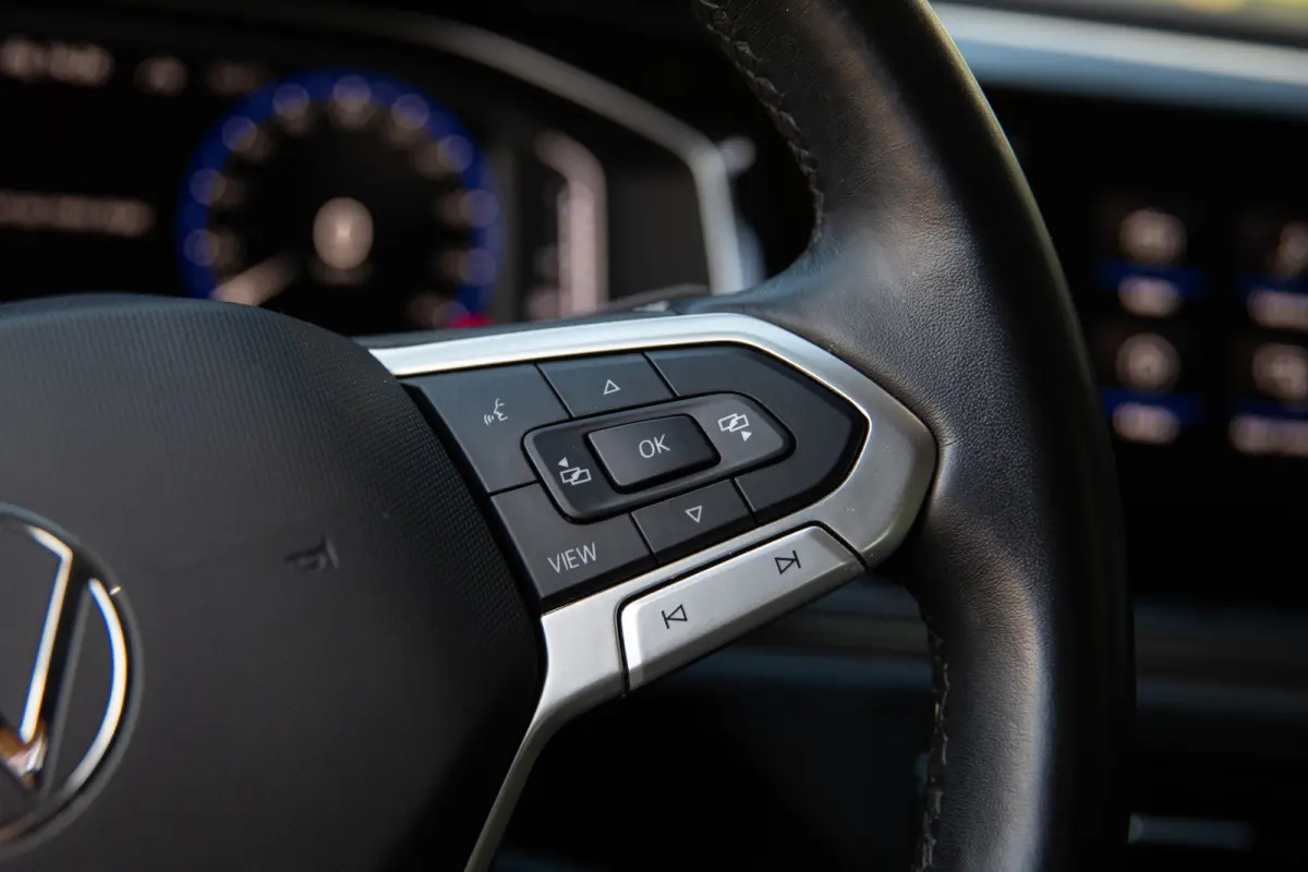 1.0 TSI Style , Achteruitrijcamera, Adap. cruise, Stoelverwarming, Carplay,