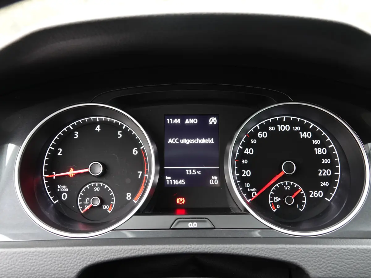 1.0 TSI Comfortline TREKH. | NAVI | ADAPT. CRUISE | LMV | PDC V+A