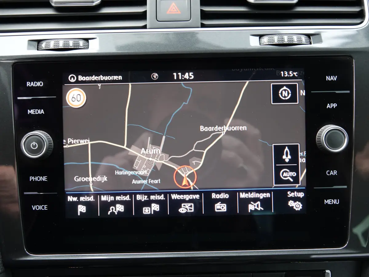 1.0 TSI Comfortline TREKH. | NAVI | ADAPT. CRUISE | LMV | PDC V+A