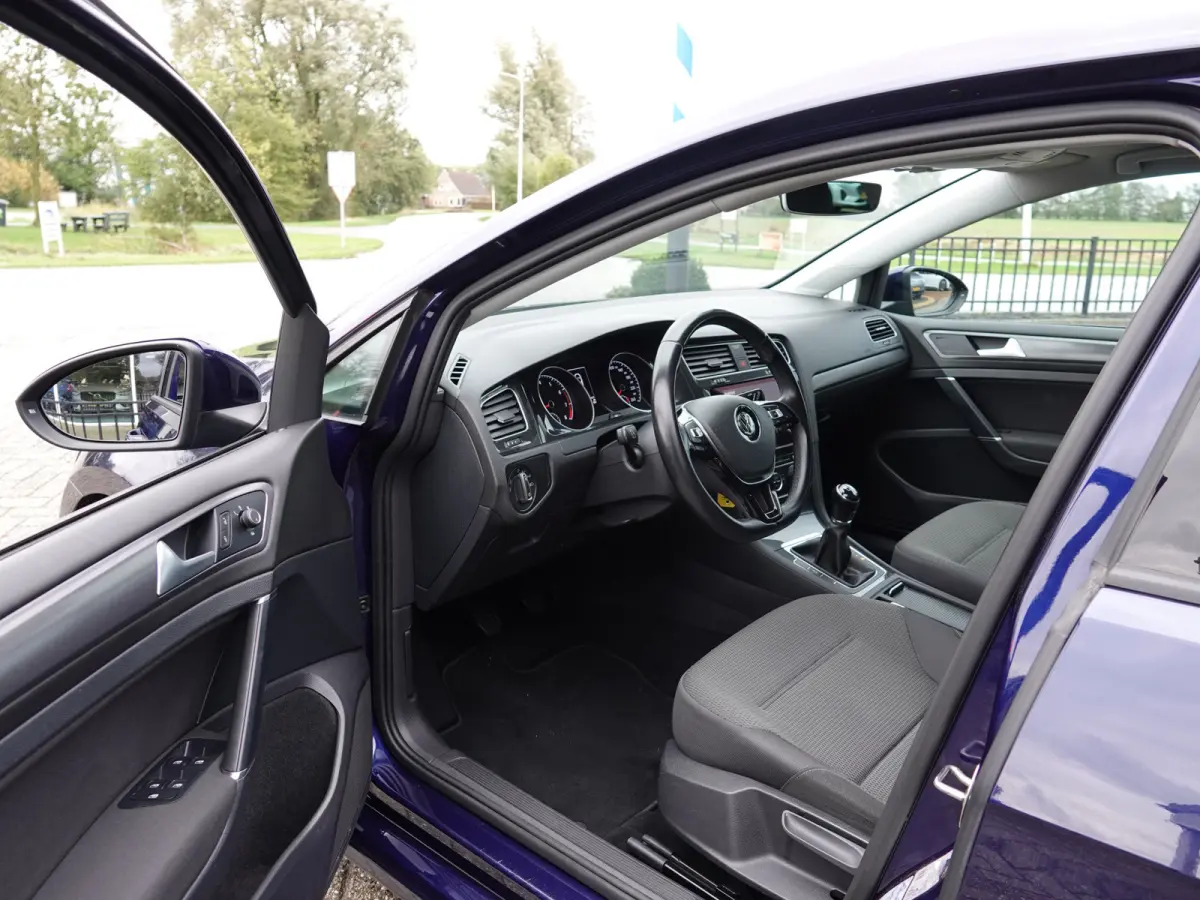 1.0 TSI Comfortline TREKH. | NAVI | ADAPT. CRUISE | LMV | PDC V+A