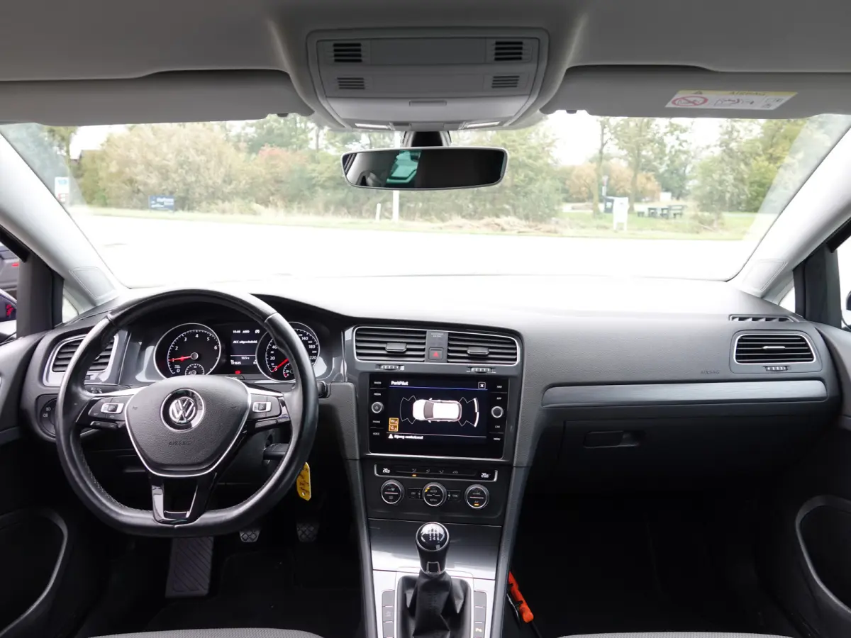 1.0 TSI Comfortline TREKH. | NAVI | ADAPT. CRUISE | LMV | PDC V+A