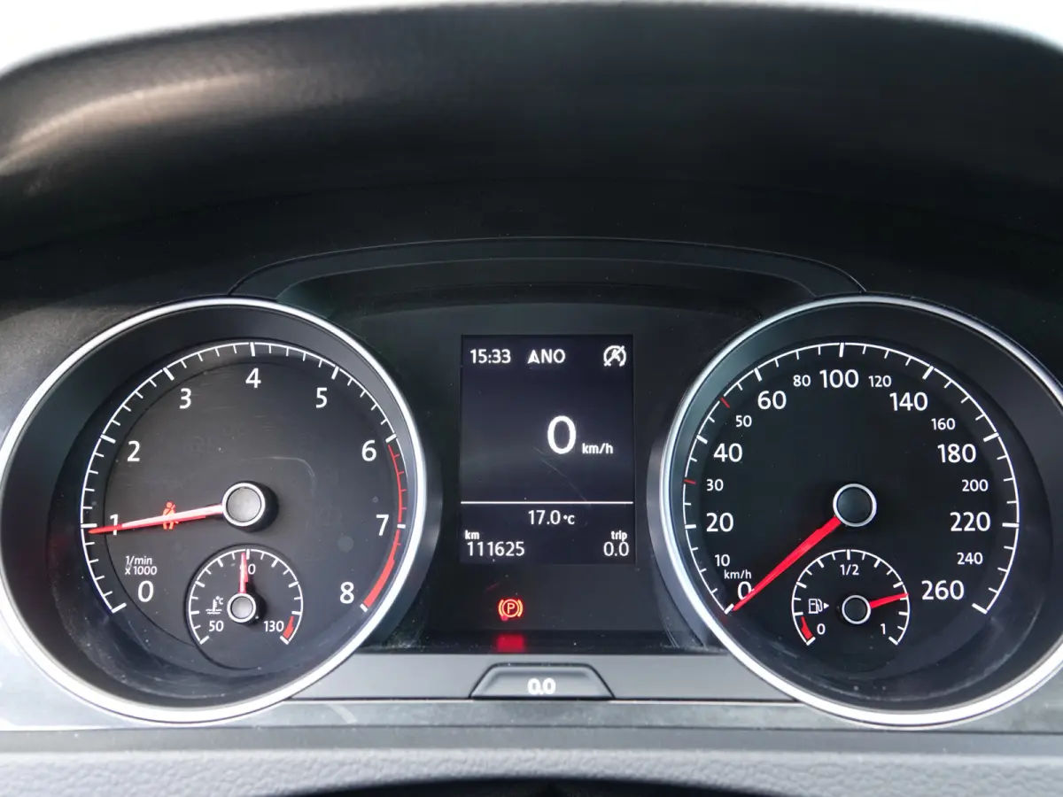 1.0 TSI Comfortline TREKH. | NAVI | ADAPT. CRUISE | LMV | PDC V+A