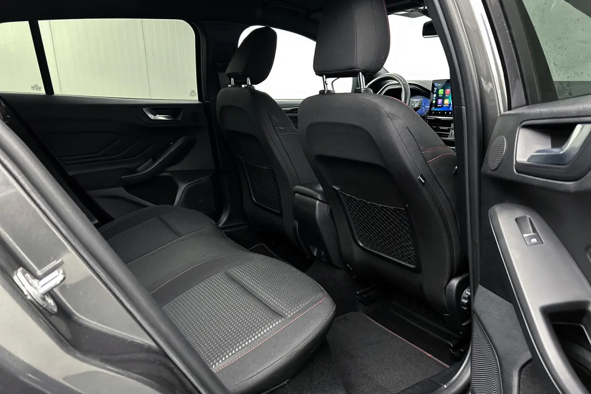 1.0 EcoBoost Hybrid ST Line X | Stoelverwarming | Adaptieve cruise control