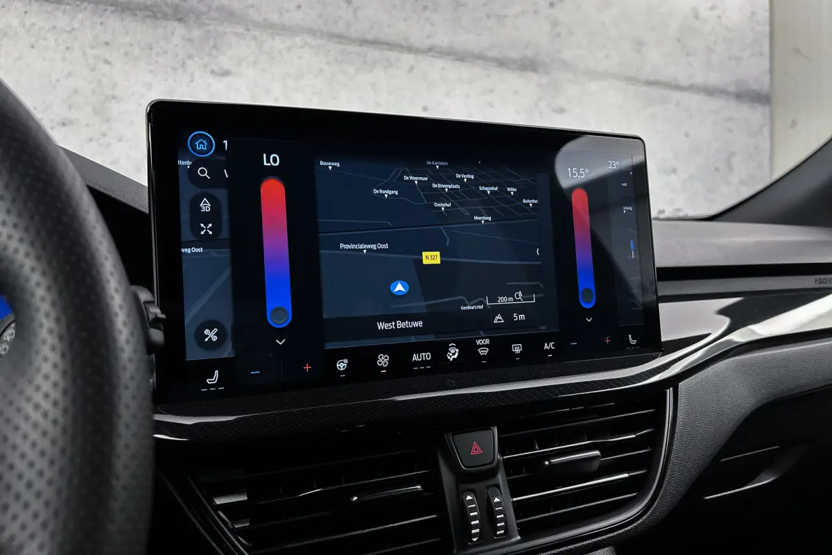 1.0 EcoBoost Hybrid ST Line X | Stoelverwarming | Adaptieve cruise control