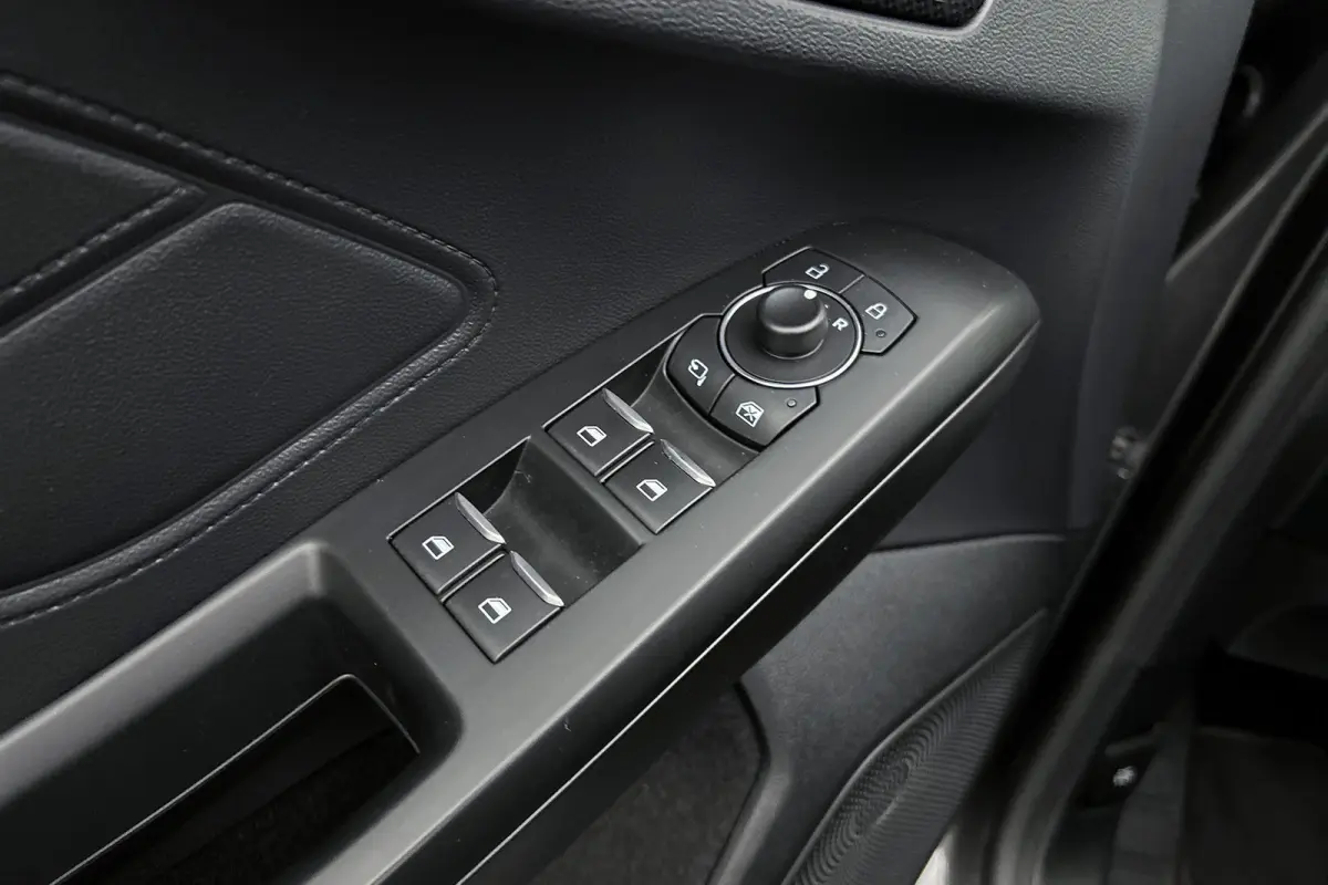 1.0 EcoBoost Hybrid ST Line X | Stoelverwarming | Adaptieve cruise control