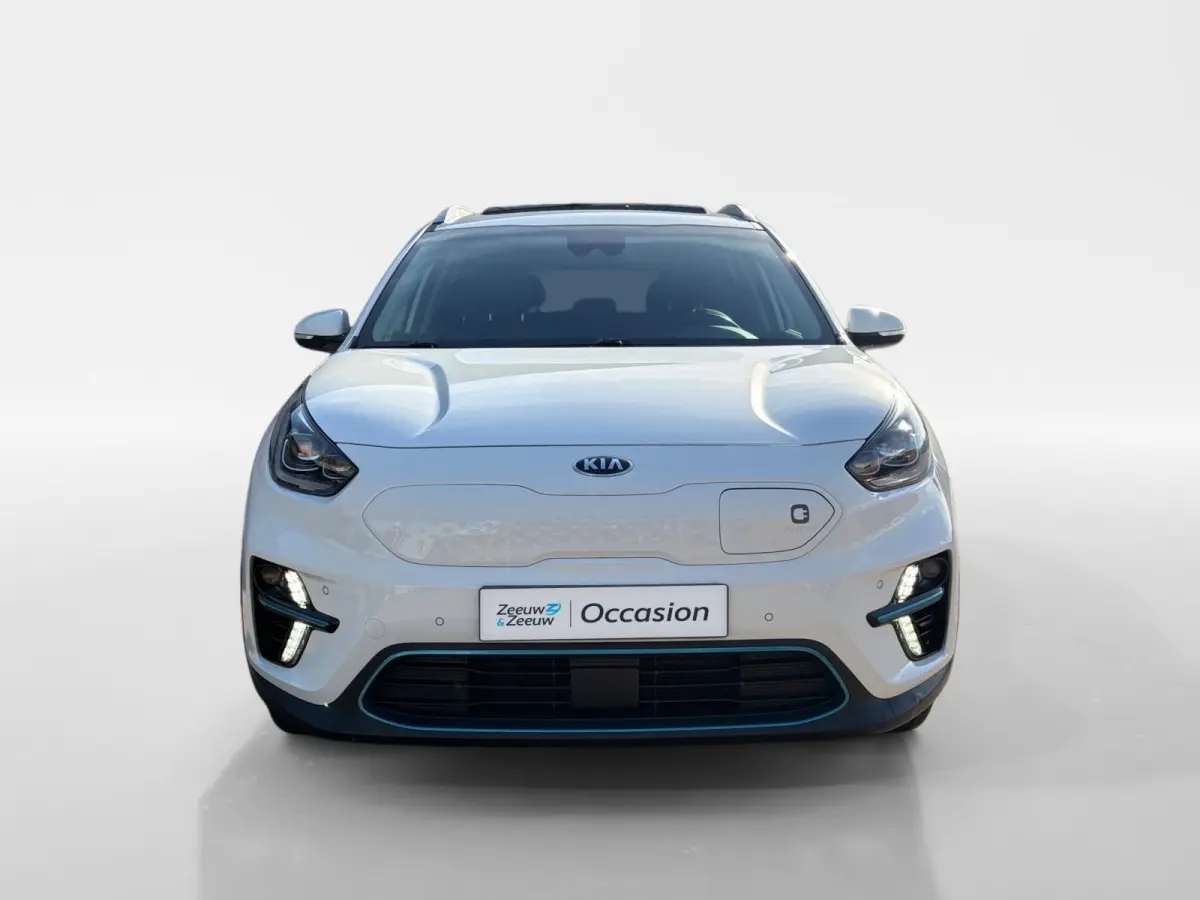 DynamicPlusLine 64 kWh | *1E EIGENAAR | *TREKHAAK | *BTW AUTO | *WARMTEPOMP | APPLE CARPLAY/ ANDROID AUTO | CAMERA | NAVI | STOEL/ STUURVERWARMING | PANODAK | CLIMA | ETC…