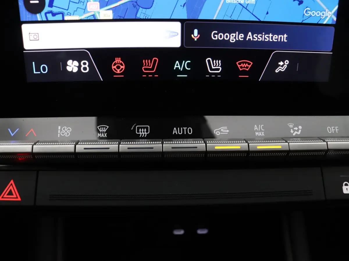 160pk HEV Instyle Apple Carplay/Android Auto | Climate