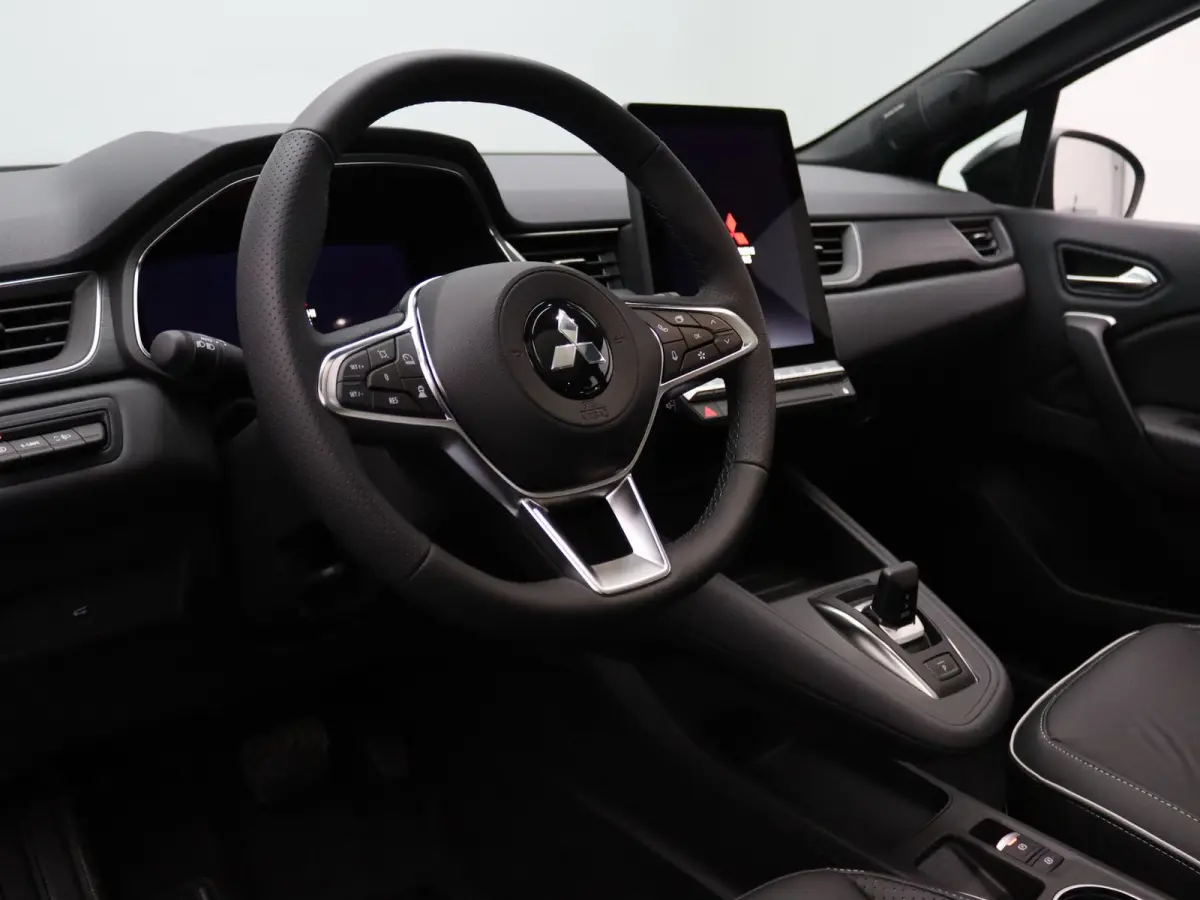 160pk HEV Instyle Apple Carplay/Android Auto | Climate