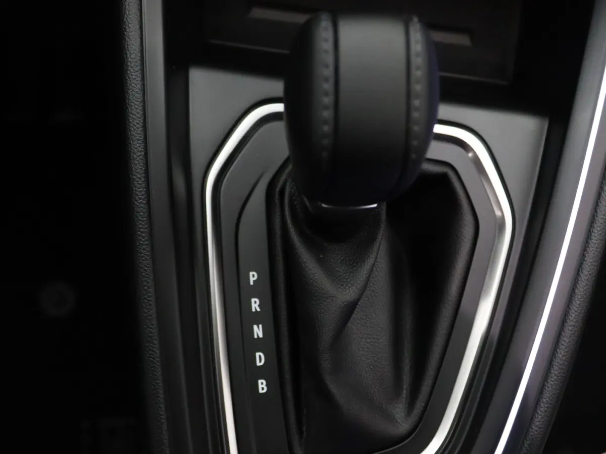 E-Tech Full Hybrid techno 145pk Camera | Cruise | Navi | Parkeersens. achter
