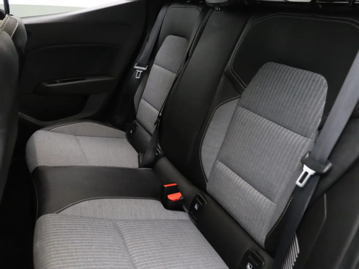 E-Tech Full Hybrid techno 145pk Camera | Cruise | Navi | Parkeersens. achter