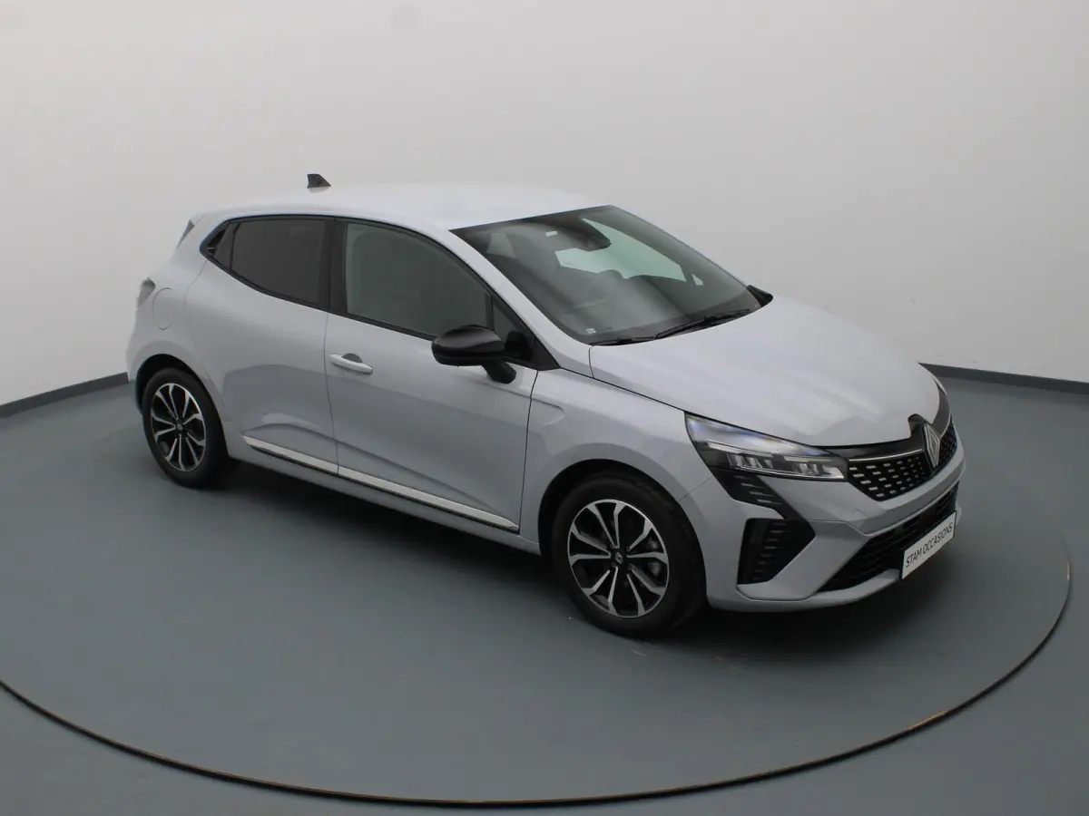 E-Tech Full Hybrid techno 145pk Camera | Cruise | Navi | Parkeersens. achter