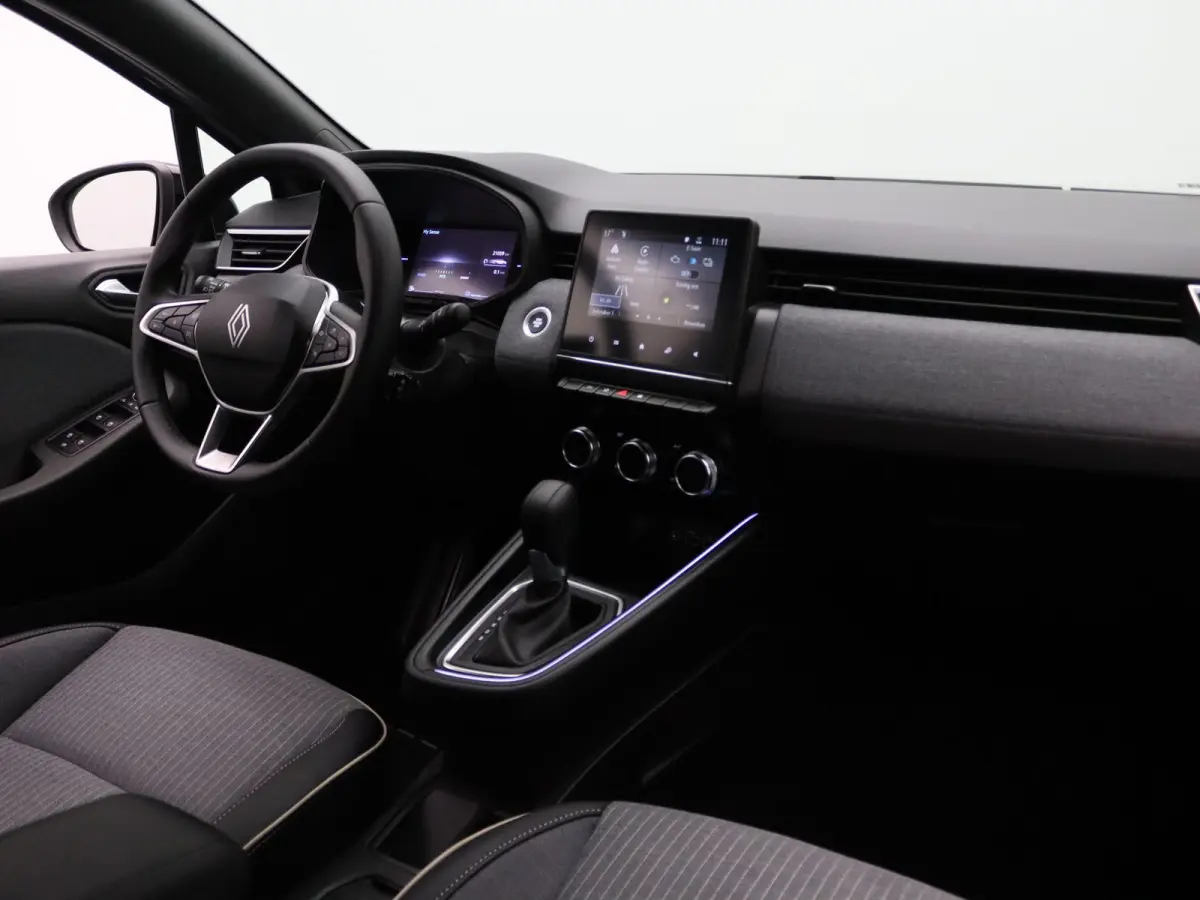 E-Tech Full Hybrid techno 145pk Camera | Cruise | Navi | Parkeersens. achter