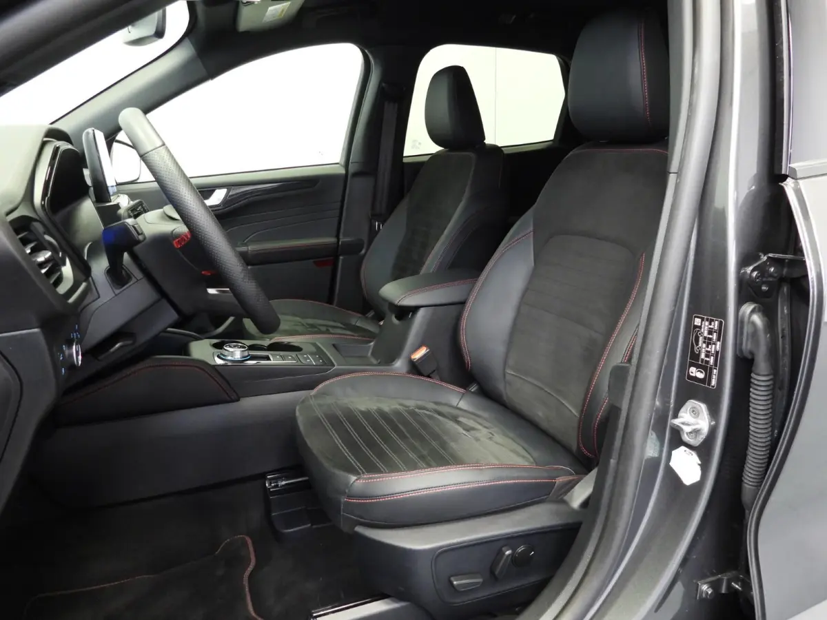 2.5 PHEV Plug-In ST-Line X NAVI/CAMERA/LED/B&O/18"LMV!