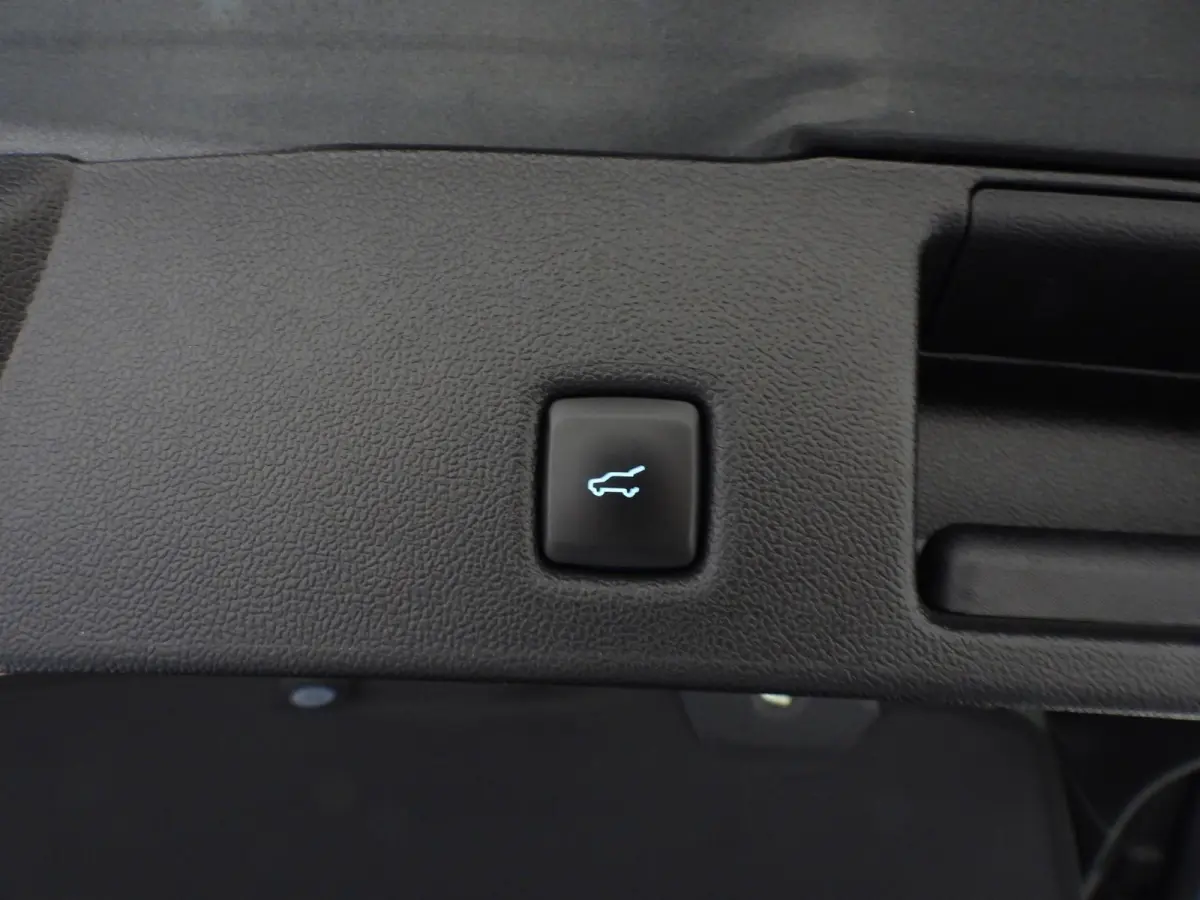 2.5 PHEV Plug-In ST-Line X NAVI/CAMERA/LED/B&O/18"LMV!