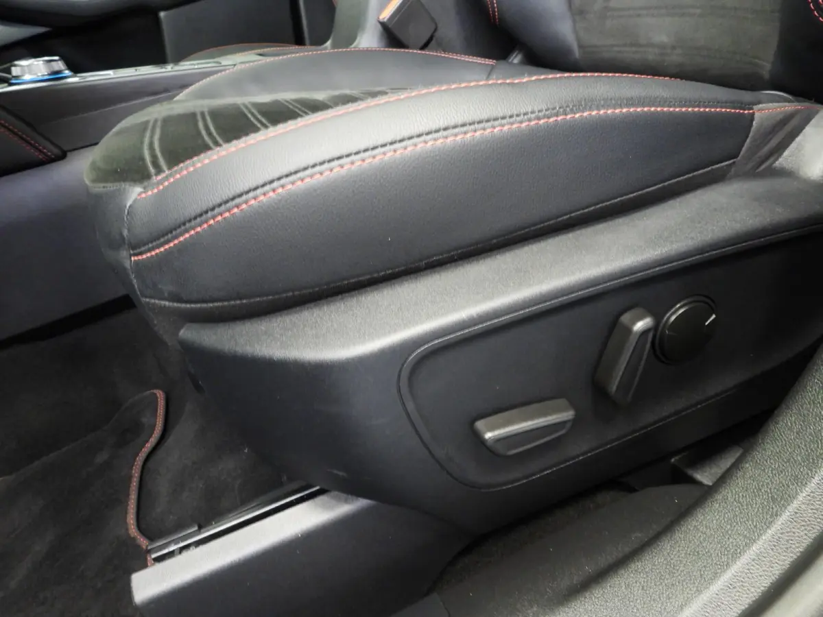 2.5 PHEV Plug-In ST-Line X NAVI/CAMERA/LED/B&O/18"LMV!