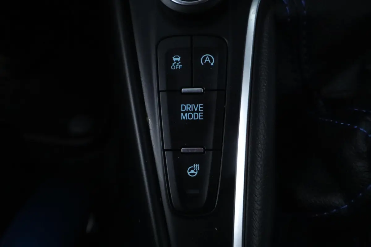 RS LSD, BULL X, Stage 2, carplay, 420PK!