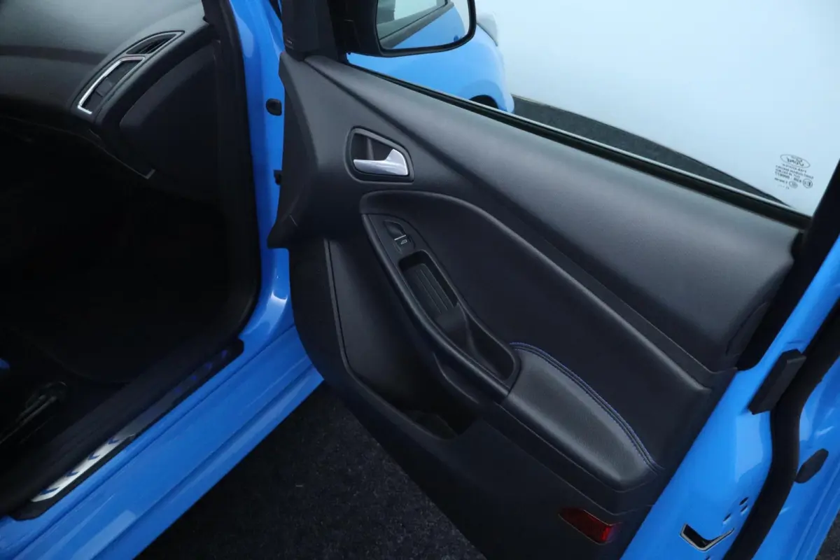 RS LSD, BULL X, Stage 2, carplay, 420PK!