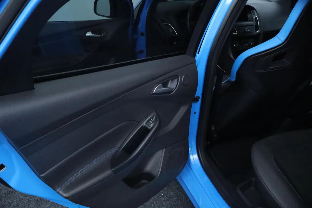 RS LSD, BULL X, Stage 2, carplay, 420PK!