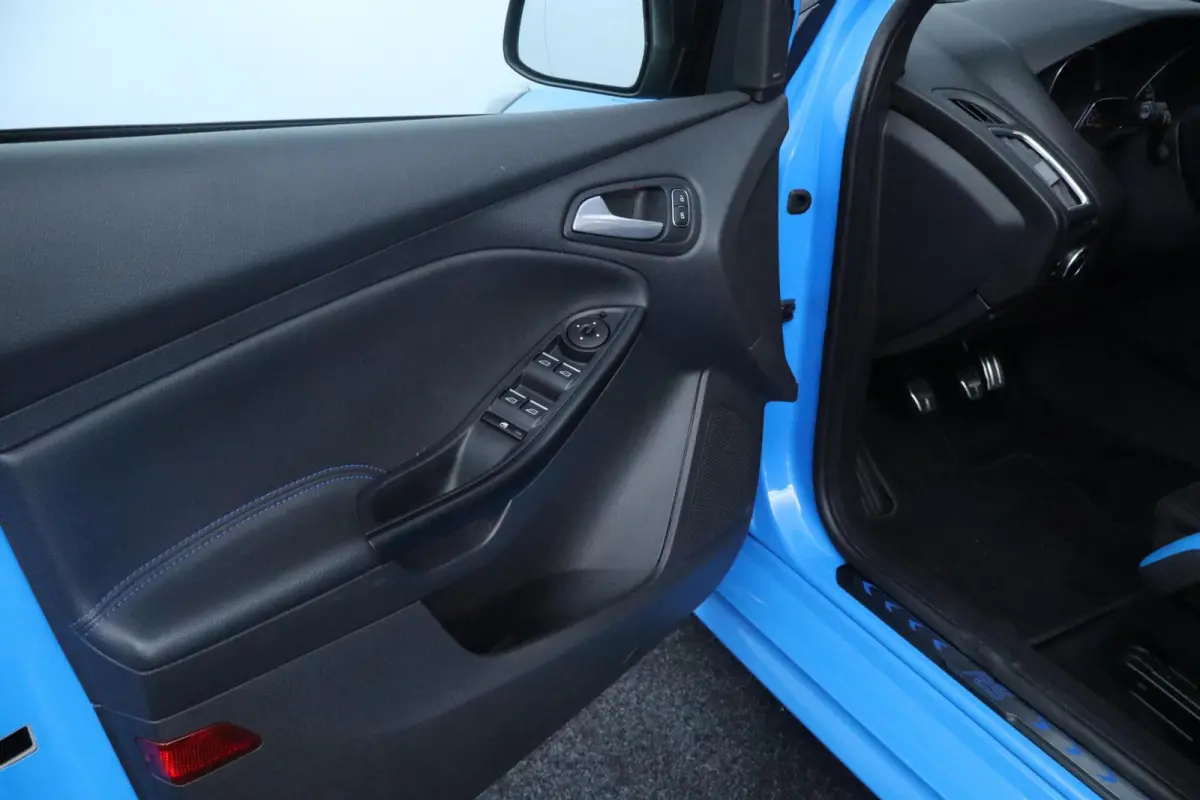 RS LSD, BULL X, Stage 2, carplay, 420PK!
