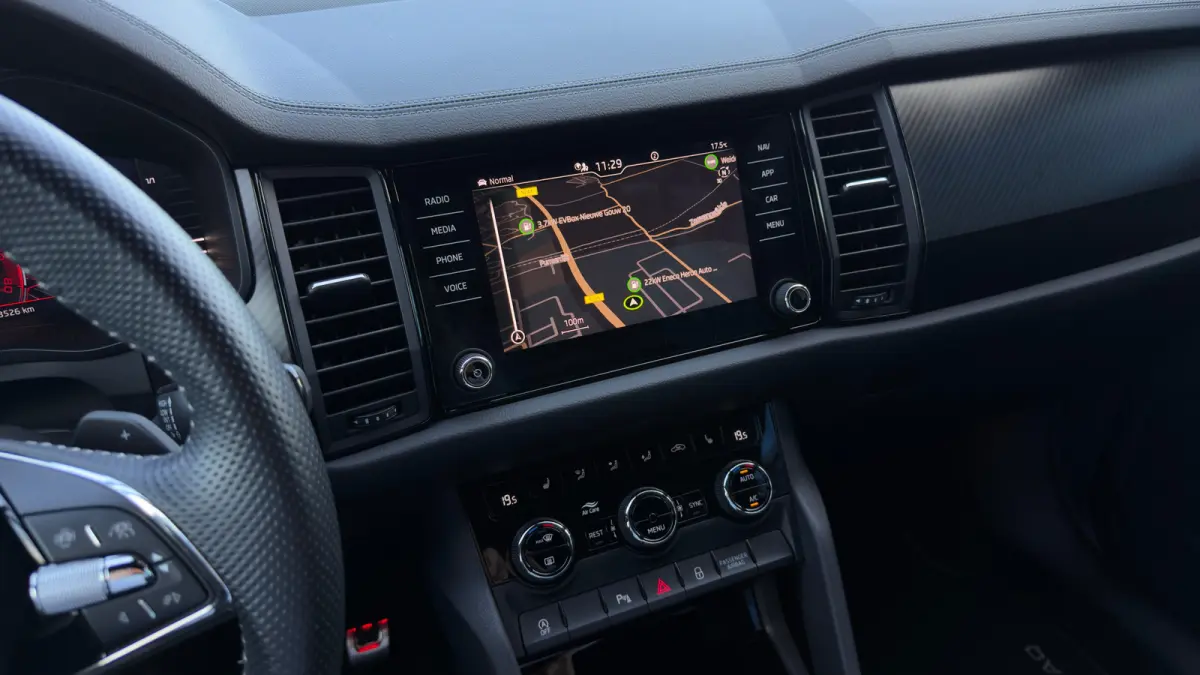 1.5 TSI 150pk Sportline Business | Achteruitrijcamera | Elektriscke achterklep | Adaptive Cruise | Carplay |