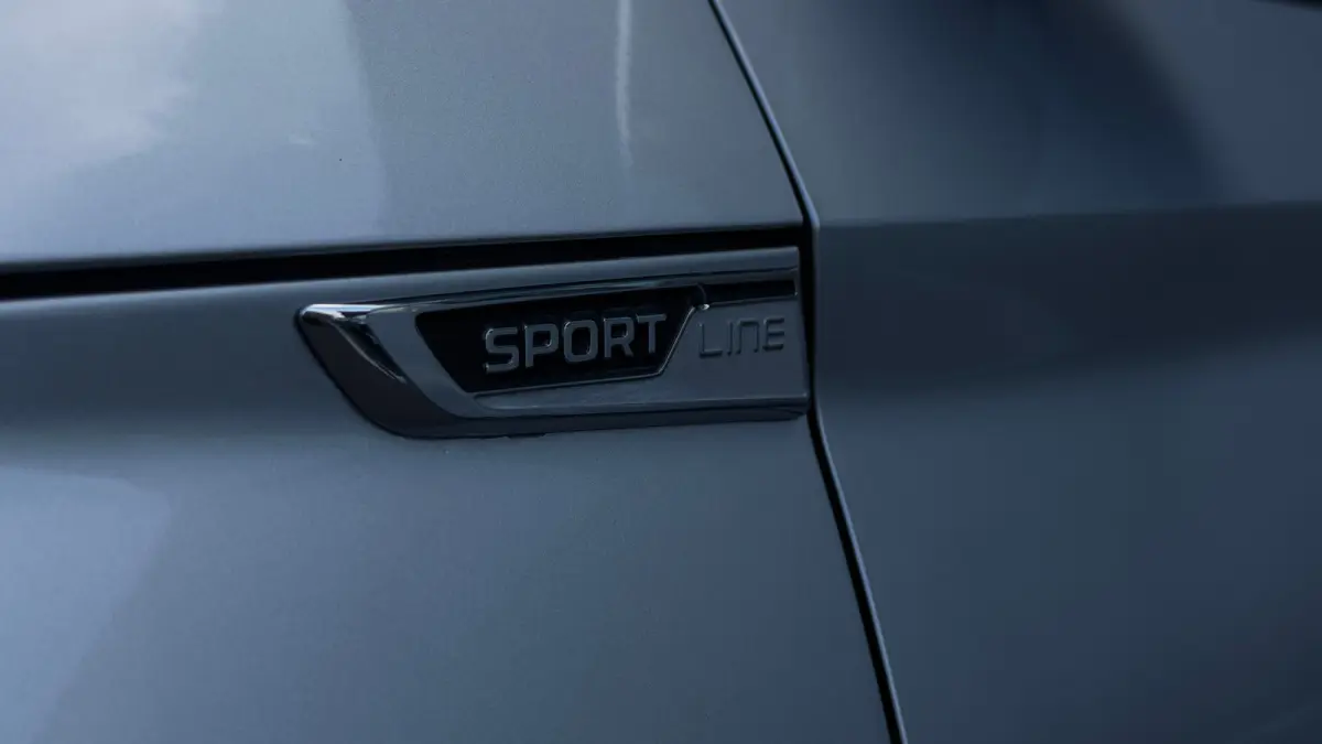 1.5 TSI 150pk Sportline Business | Achteruitrijcamera | Elektriscke achterklep | Adaptive Cruise | Carplay |