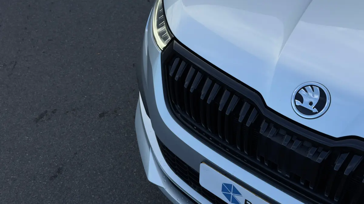 1.5 TSI 150pk Sportline Business | Achteruitrijcamera | Elektriscke achterklep | Adaptive Cruise | Carplay |
