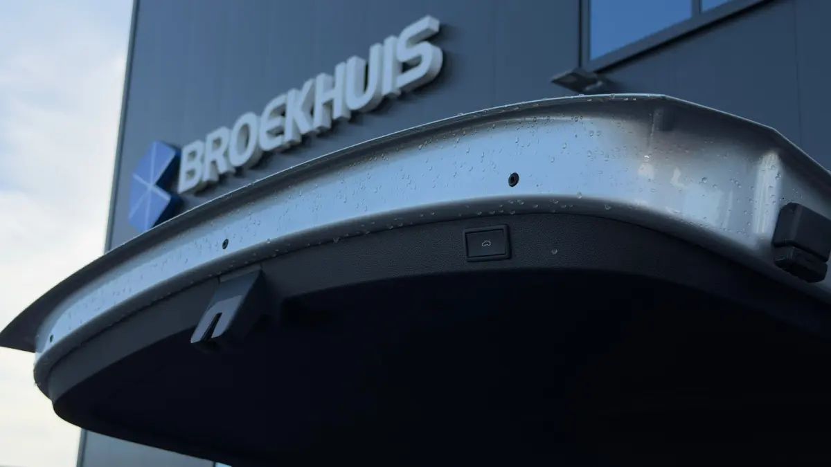 1.5 TSI 150pk Sportline Business | Achteruitrijcamera | Elektriscke achterklep | Adaptive Cruise | Carplay |