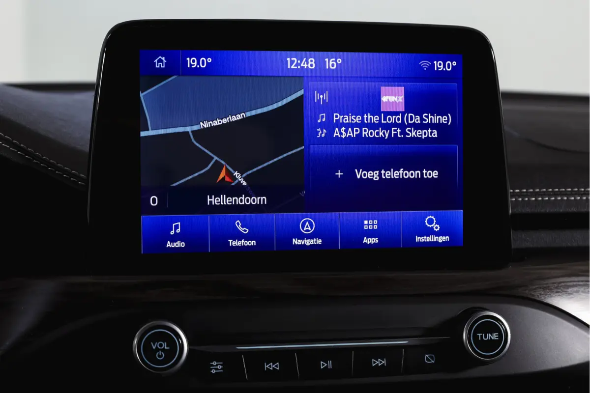 1.5 EcoBoost 150 PK Vignale - Automaat | Adapt. Cruise | Winterpakket | PDC | Camera | NAV + App. Connect | ECC | DAB | Elk. Klep | LM 18" |