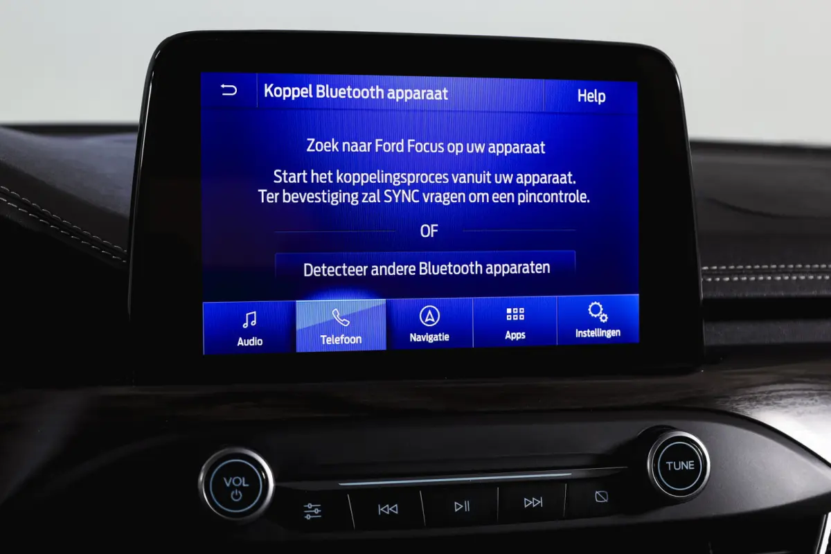 1.5 EcoBoost 150 PK Vignale - Automaat | Adapt. Cruise | Winterpakket | PDC | Camera | NAV + App. Connect | ECC | DAB | Elk. Klep | LM 18" |
