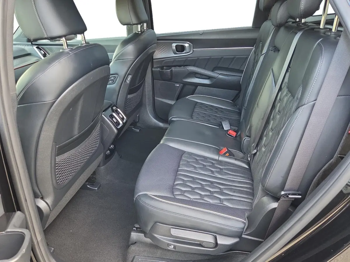 1.6 T-GDI Plug-in Hybrid 4WD ExecutiveLine 7p. | Navi | Clima | 360° Camera | Stoelventilatie | Stoel-/Stuurverwarming | Cruise Control | Keyless Entry | 7-Persoons