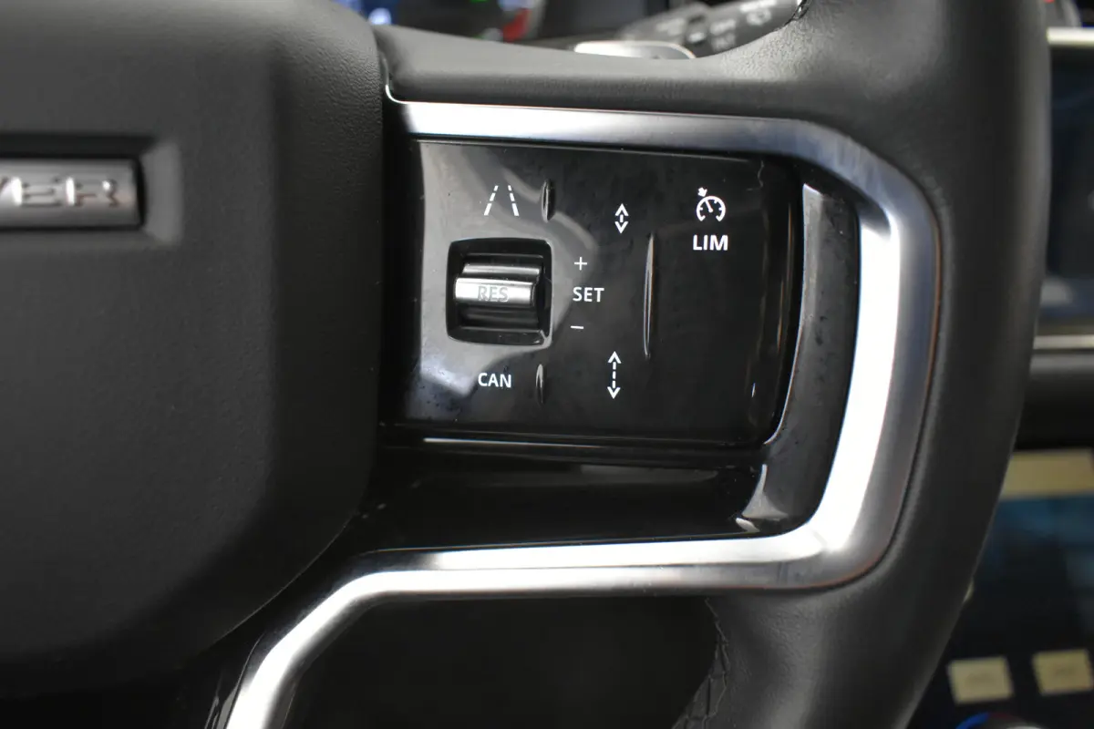 1.5 P300e AWD R-Dynamic SE Camera El Trekh+Stoel+Aklep vol Leder