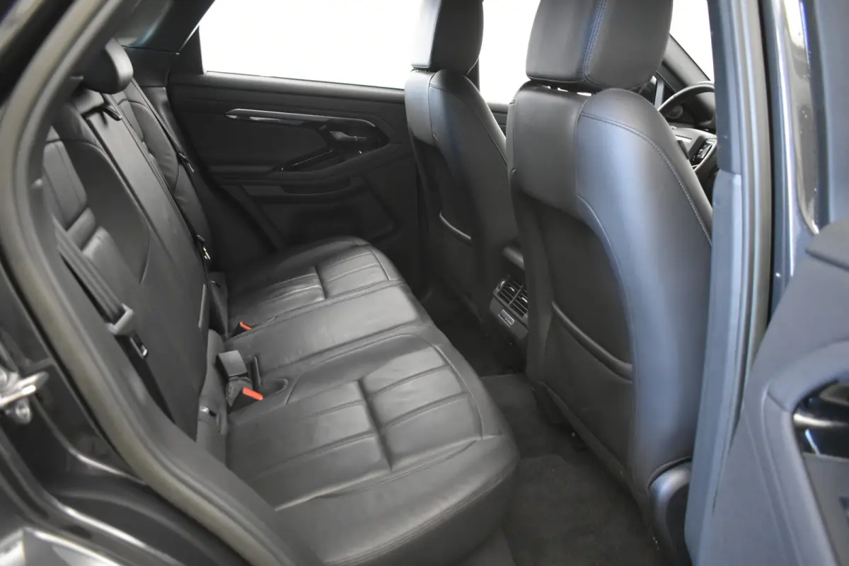 1.5 P300e AWD R-Dynamic SE Camera El Trekh+Stoel+Aklep vol Leder