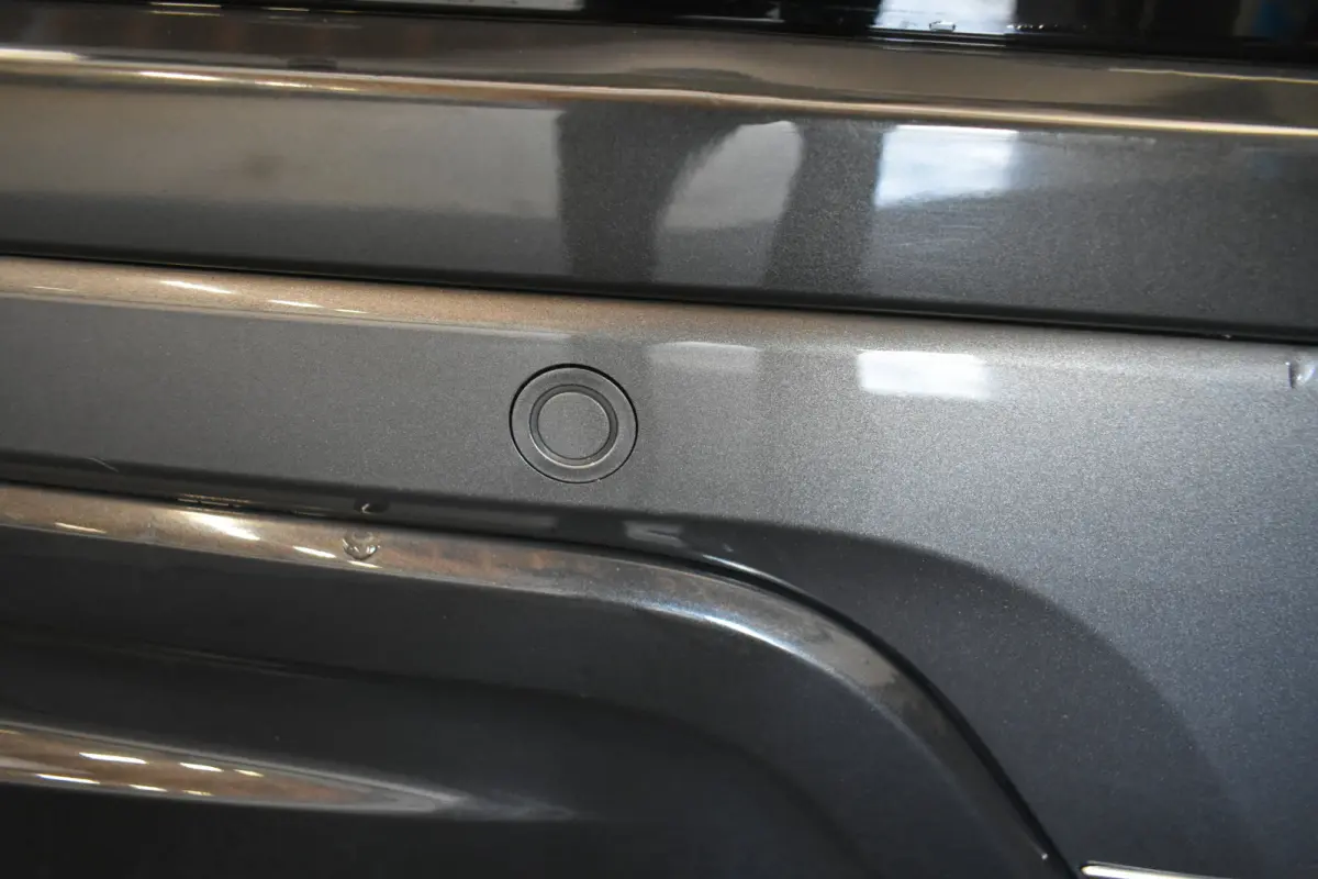 1.5 P300e AWD R-Dynamic SE Camera El Trekh+Stoel+Aklep vol Leder