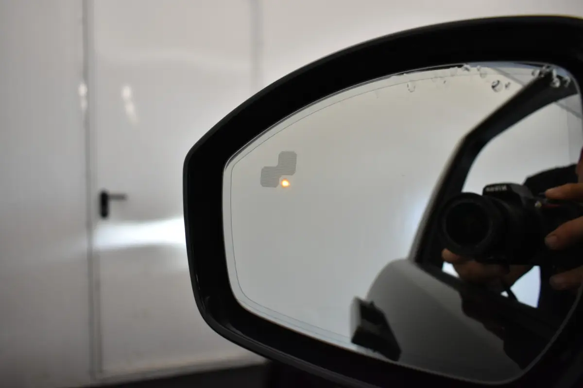 1.5 P300e AWD R-Dynamic SE Camera El Trekh+Stoel+Aklep vol Leder