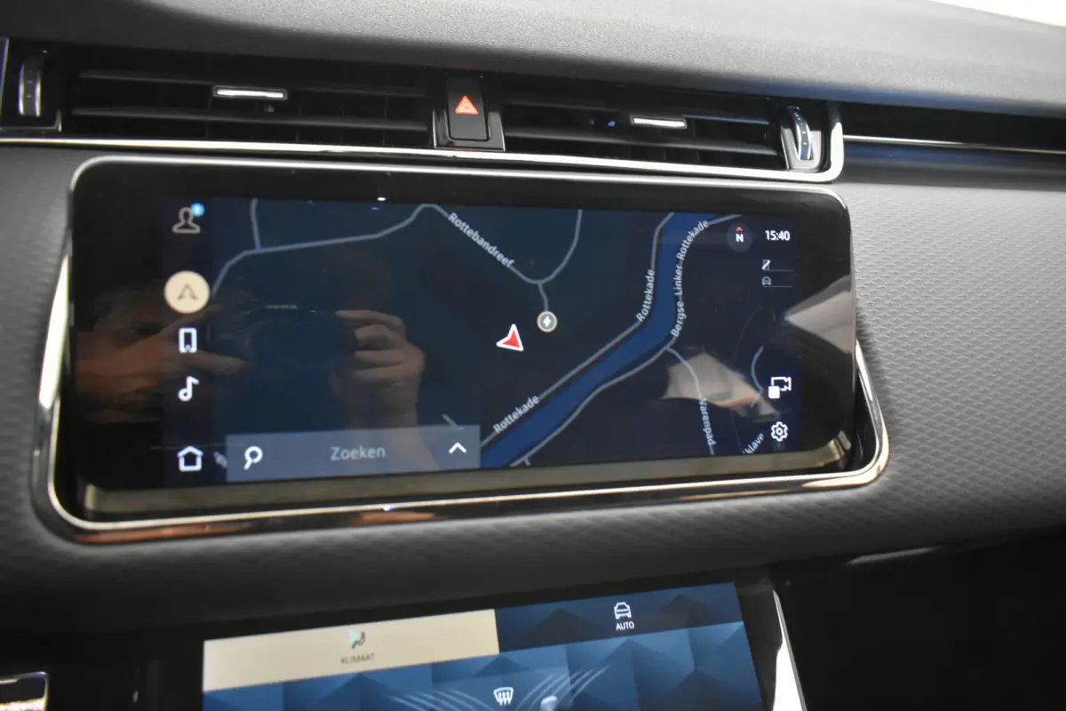 1.5 P300e AWD R-Dynamic SE Camera El Trekh+Stoel+Aklep vol Leder